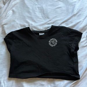 Small Black Lose Fit Crop Top Gym Shark